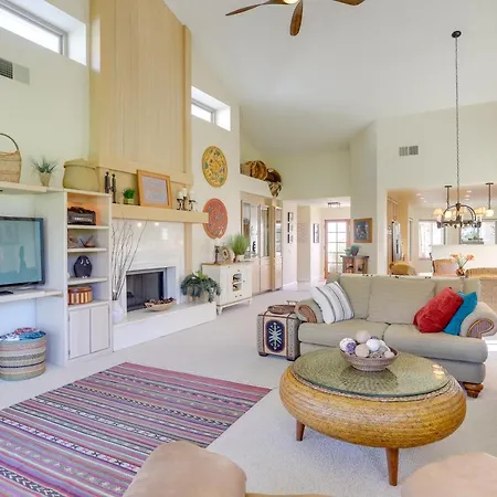 Upscale La Quinta Retreat 5 Mi To Coachella! Apartment